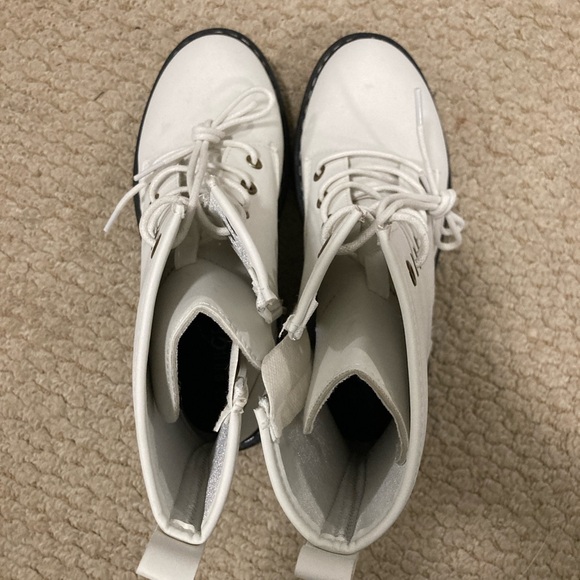 White Combat Boots Size 8 - Picture 3 of 8